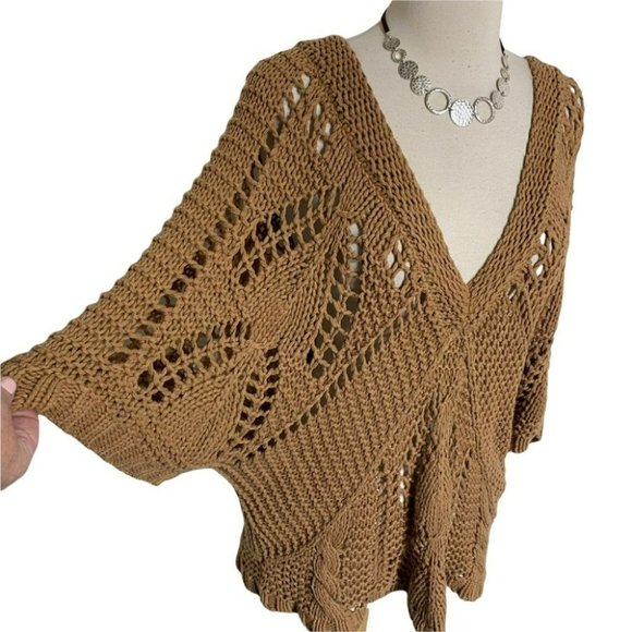 Old Navy XL tan Boho loose knit V-neck sweater - Picture 4 of 6